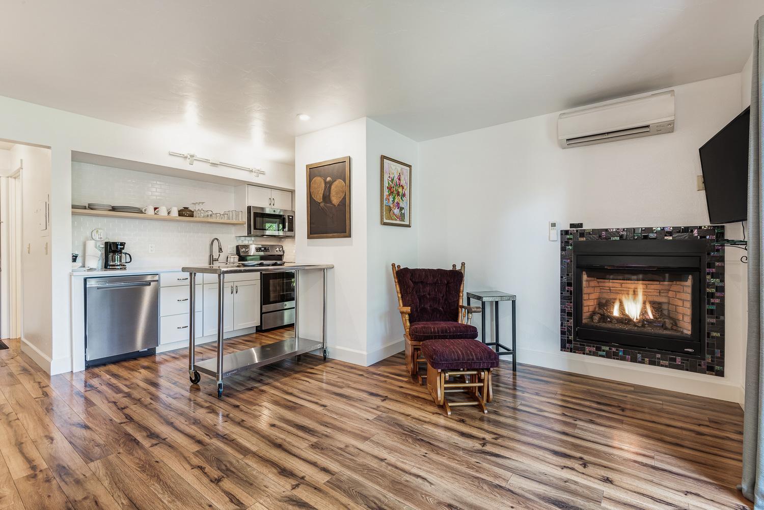 Pioneer Park Rentals Downtown Бенд Стая снимка